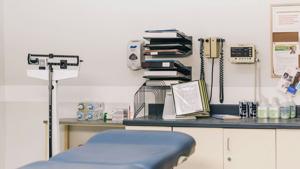 Illinois Quick Hits: HHS: IL abortion referral rule violates federal law