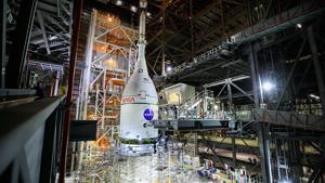 Artemis II mission breaks records Monday as astronauts observe far side of the moon