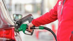 Pritzker: Trump war to blame for high gas prices