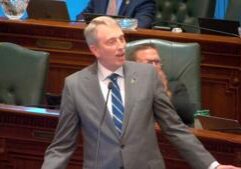 Lawmakers call for changes to cashless bail as Illinois faces federal funding loss