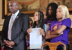 WATCH: Sonya Massey bill requiring full employment history for police candidates now law