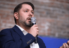 Bill blocks Federal Reserve members' dual appointments